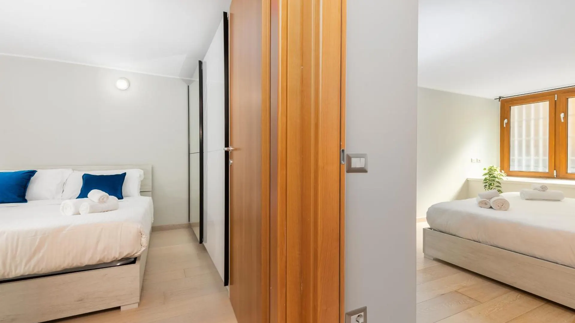 Apartment Appartamenti Con Metro Diretta 10 Minuti Duomo Milan